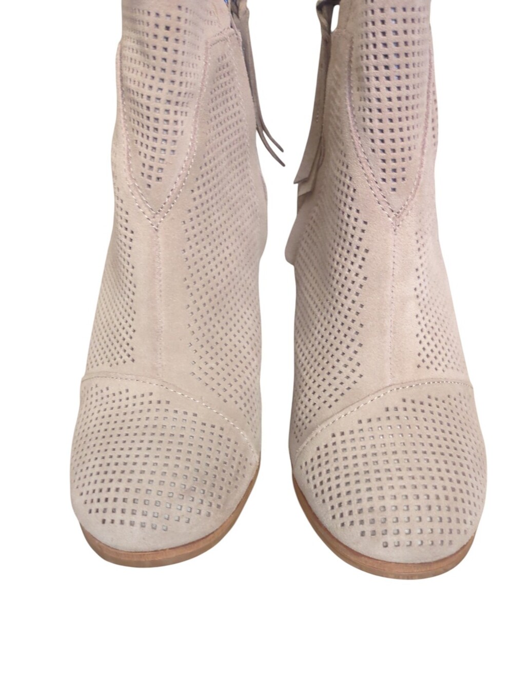 Toms Perforated Suede Ankle Boots in Light Beige Size 6 - Picture 2 of 9